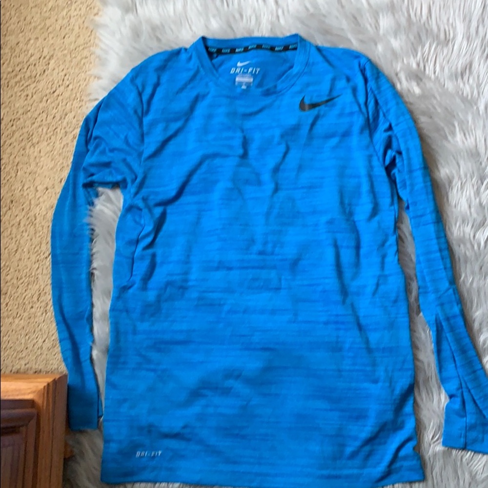 Dri-fit Nike t-shirt